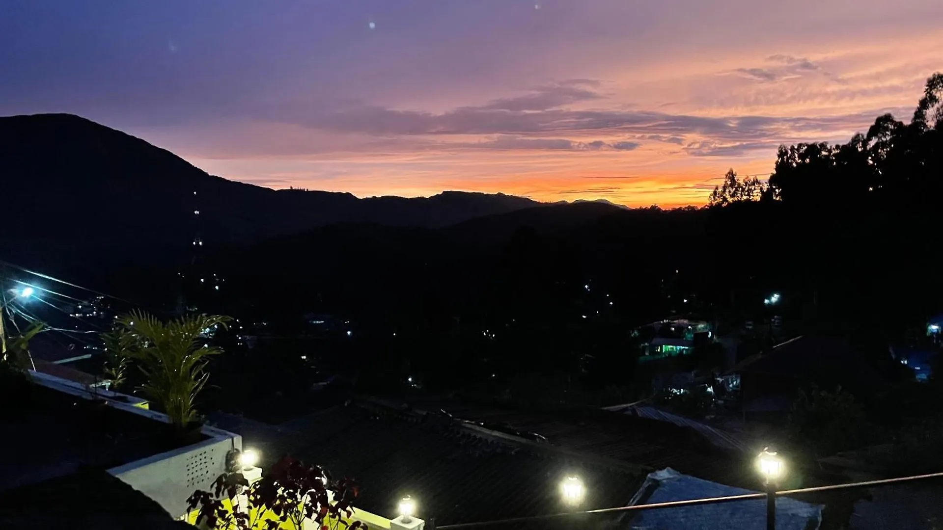 Mountain Cheers Munnar Βίλα